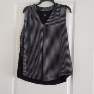 Worthington top...NWOT